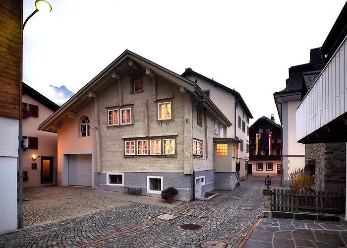 Charming Swiss Chalet Andermatt
